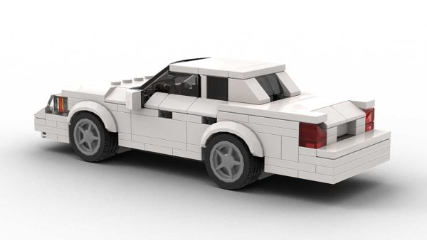 LEGO Ford Crown Victoria 02 Model Rear
