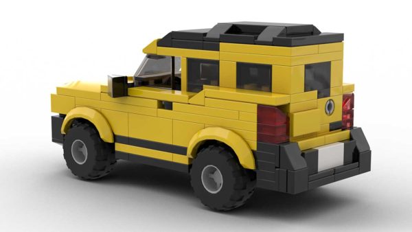 LEGO Nissan Xterra Model Rear