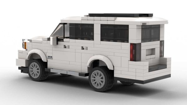 LEGO GMC Yukon XL 19 Model Rear