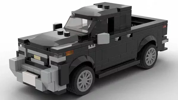 LEGO Chevrolet Silverado 1500 LTZ 22 Model