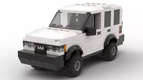 LEGO Isuzu Trooper 96 4-door model scale car on white background