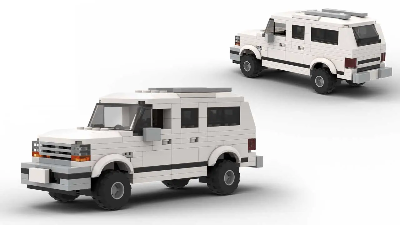 LEGO Ford Bronco 96 Centurion Classics scale model on white background